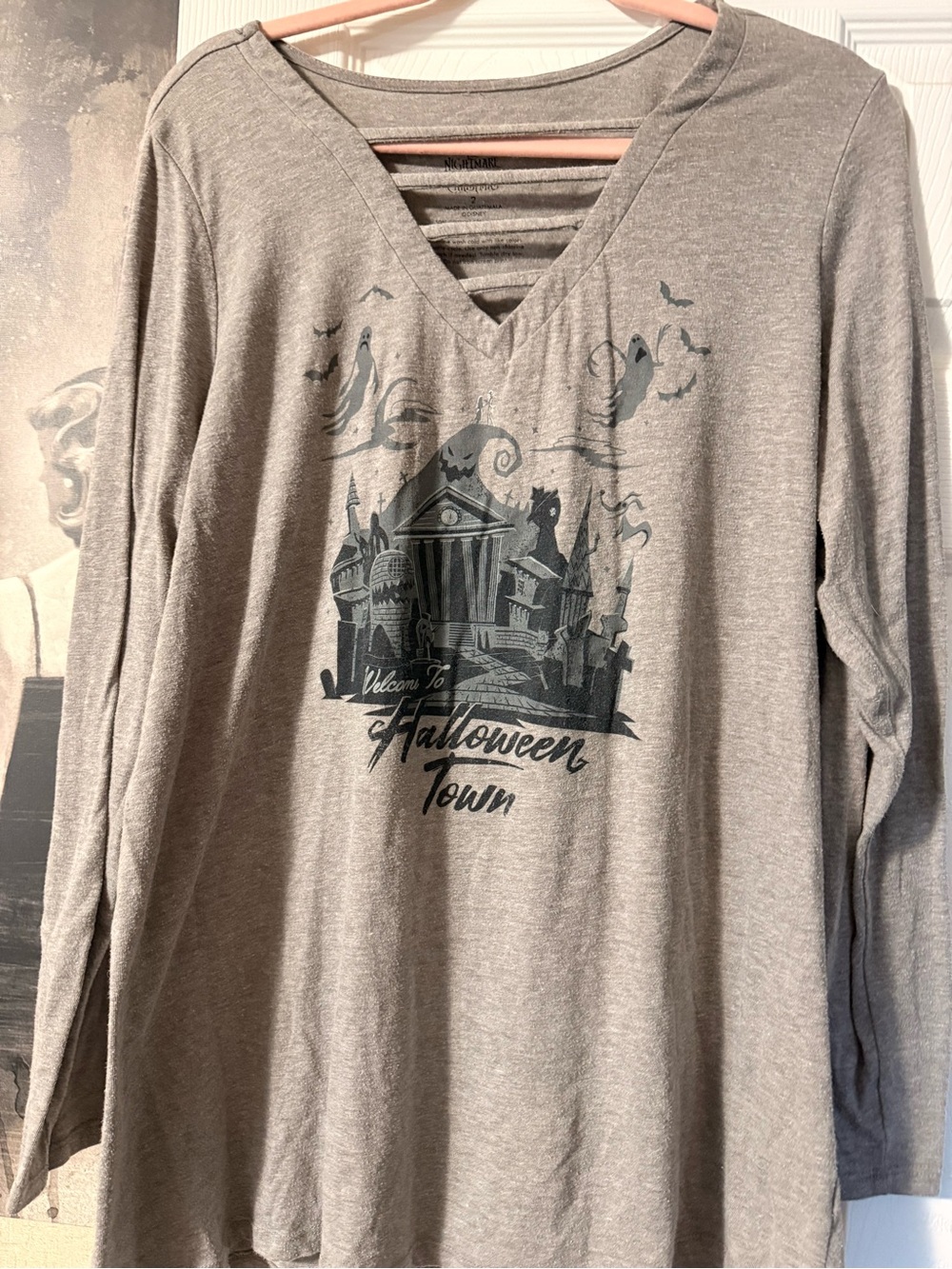 Halloween Town Graphic Long-Sleeve Top - Gray